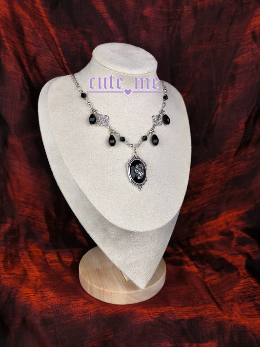 Náhrdelník BLACKROSE