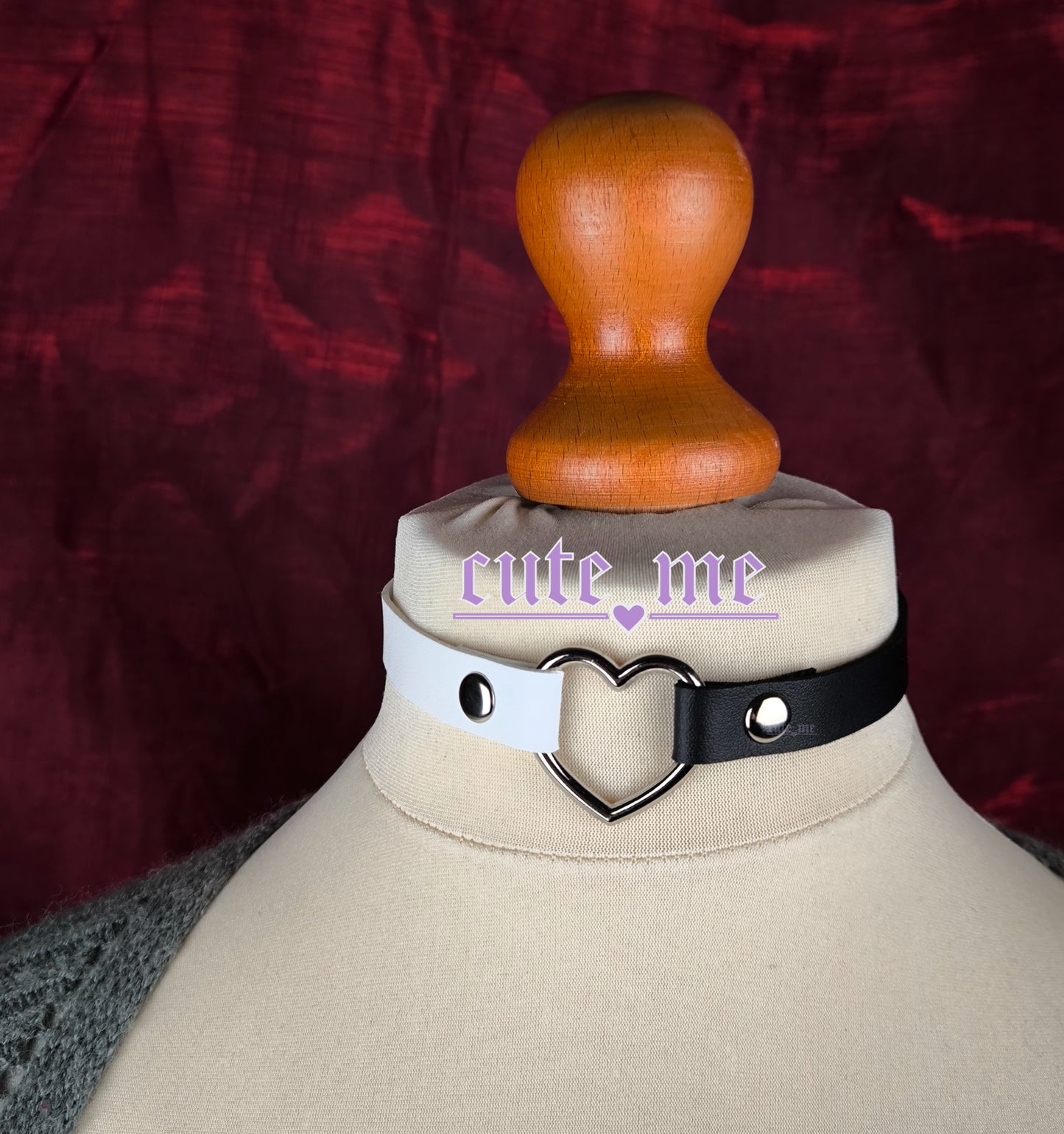 Choker GHOST (srdce)